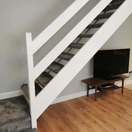 The Stableyard Apartment *